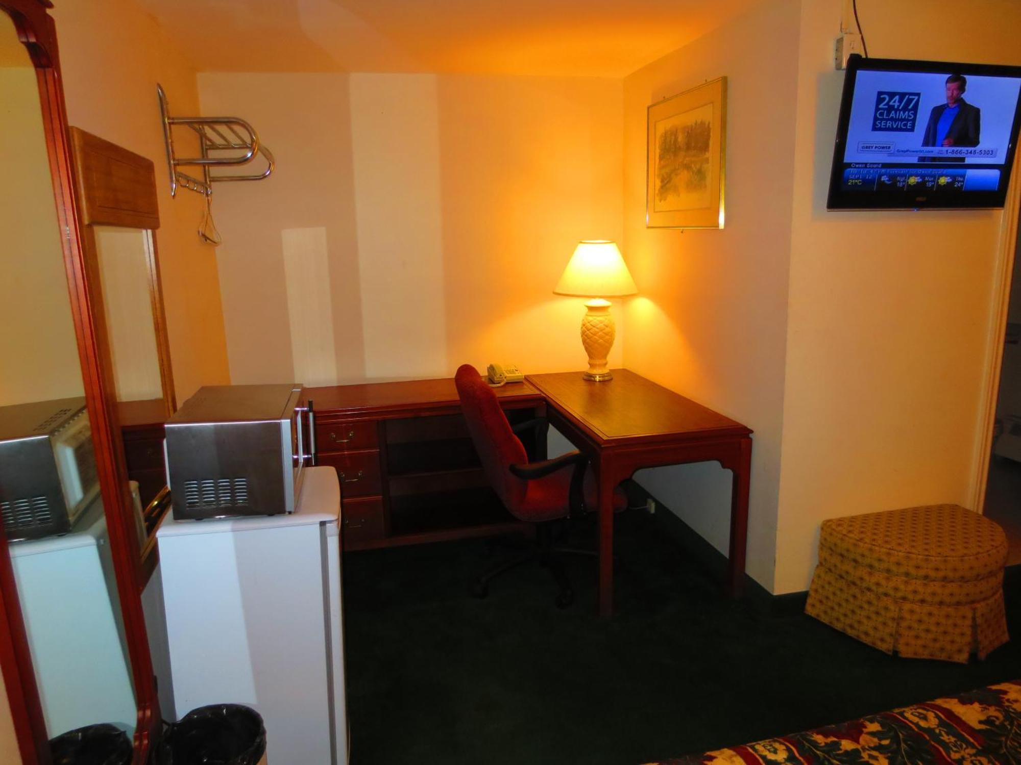Canadiana Motel Hanover Экстерьер фото