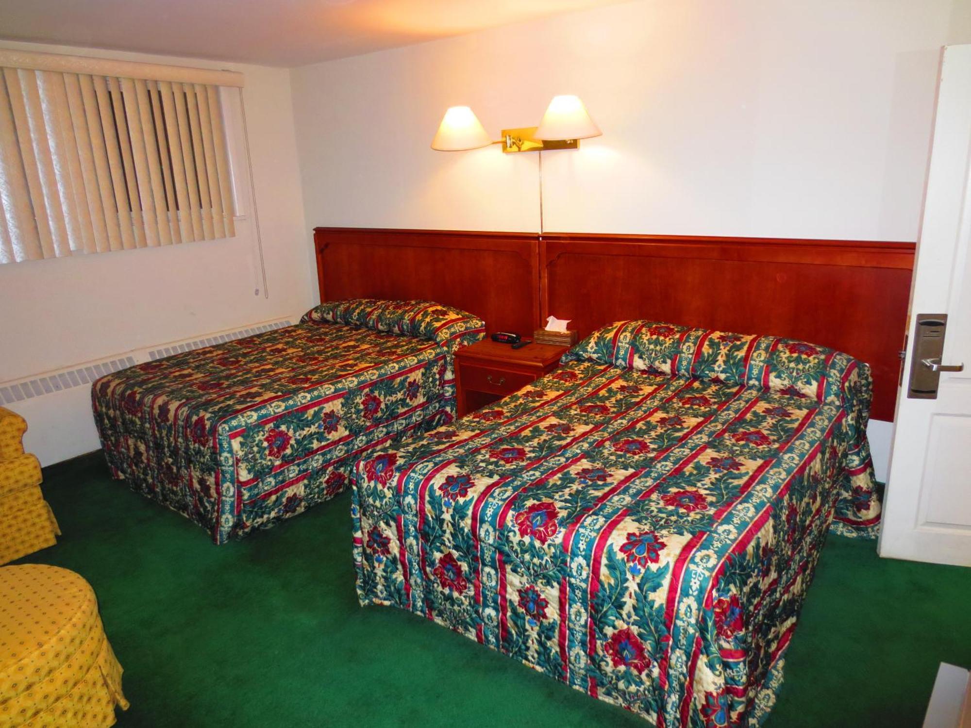 Canadiana Motel Hanover Экстерьер фото