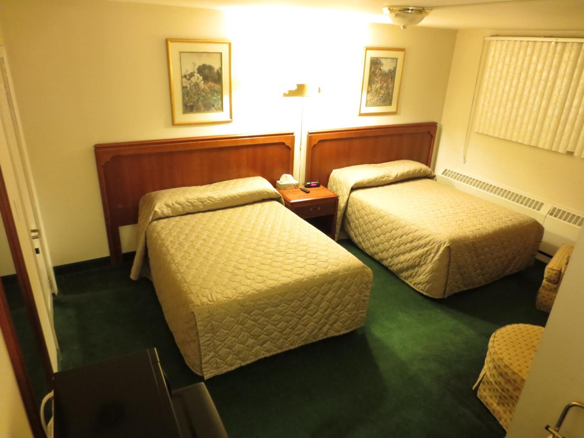 Canadiana Motel Hanover Экстерьер фото