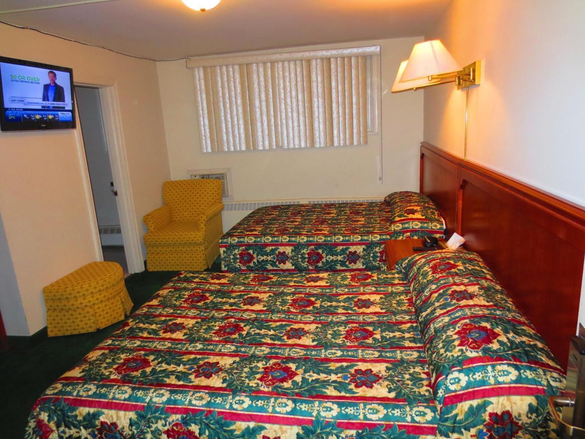 Canadiana Motel Hanover Экстерьер фото