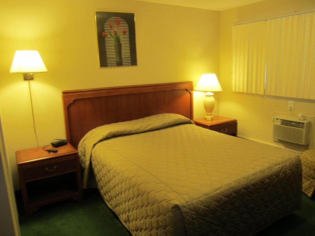 Canadiana Motel Hanover Номер фото
